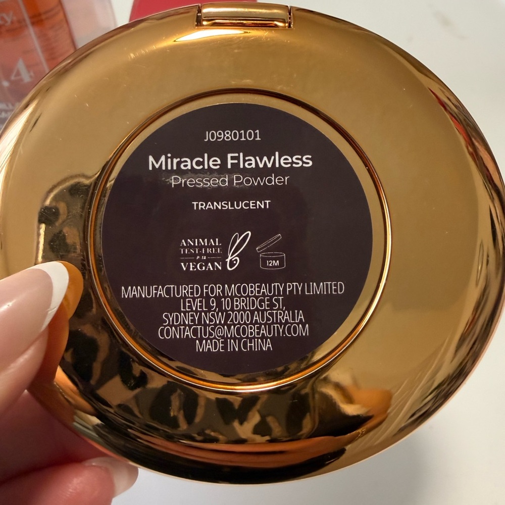 Mcobeauty makeup and fragrance bundle- blush  drops, translucent powder, #4 mist - Picture 2 of 5